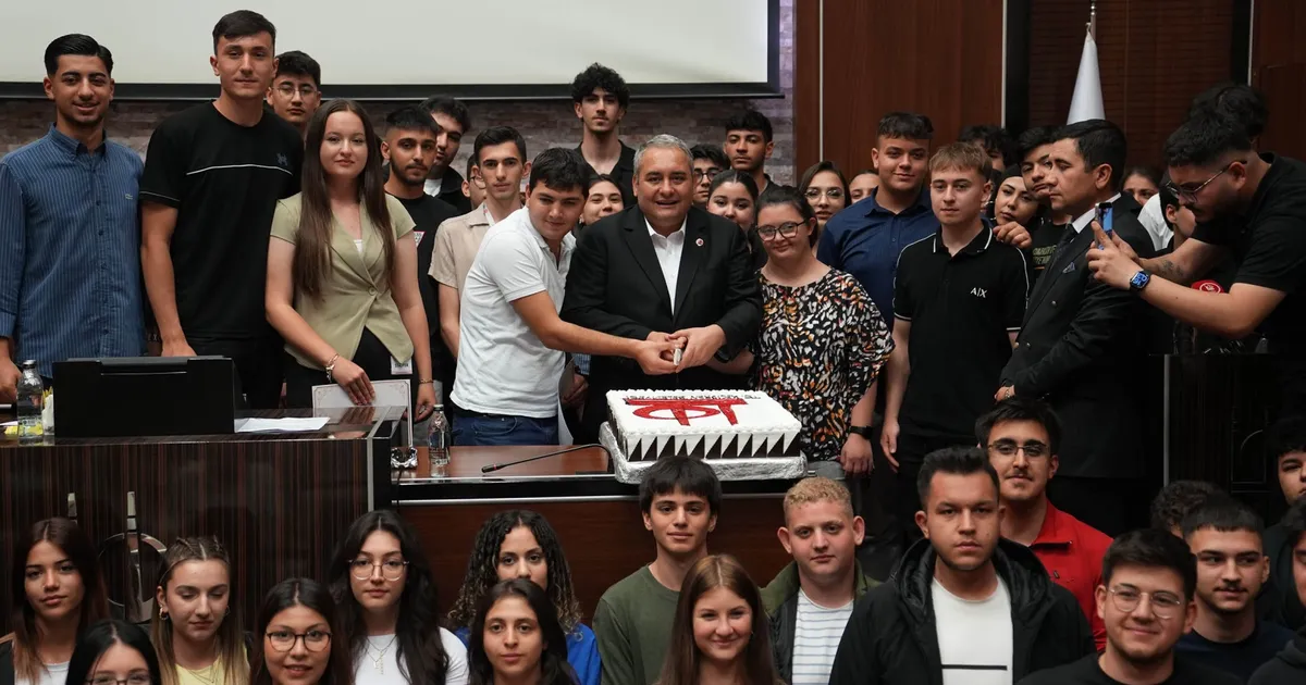 Ankara Keçiören'in stajyerleri sertifikalandı