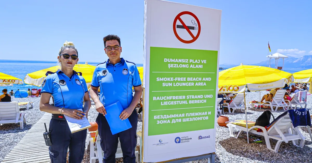 Antalya’da 'Dumansız Plaj' dönemi başladı