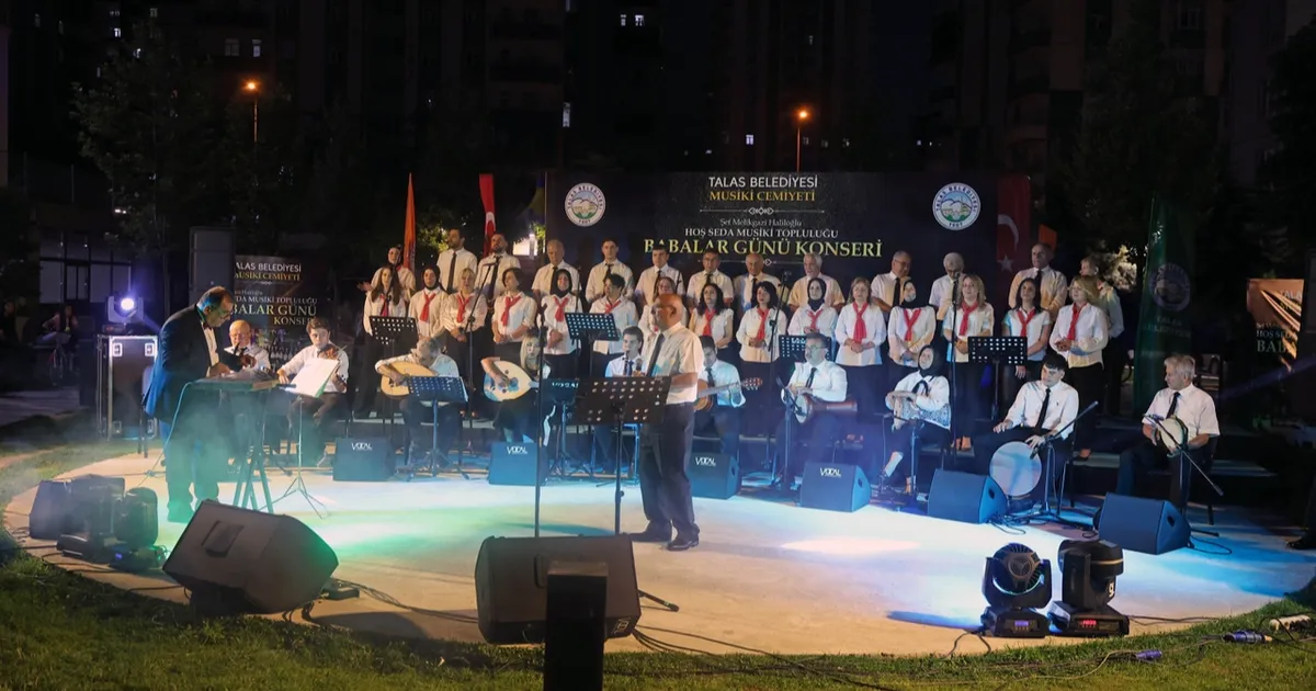 Kayseri Talas'ta musikili Babalar Günü - Gündem Haberleri