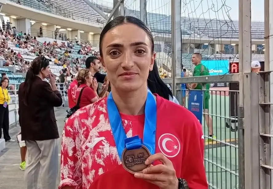 Tuğba Toptaş Balkan Üçüncüsü oldu - Spor Haberleri