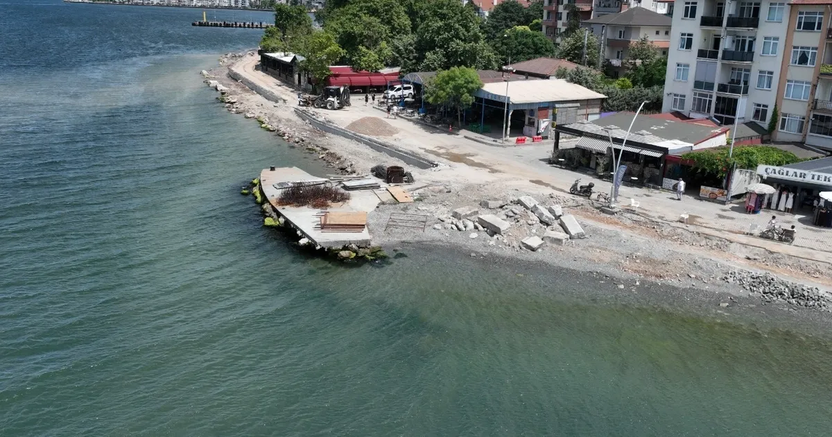 Değirmendere sahili yeni çehresine kavuşuyor