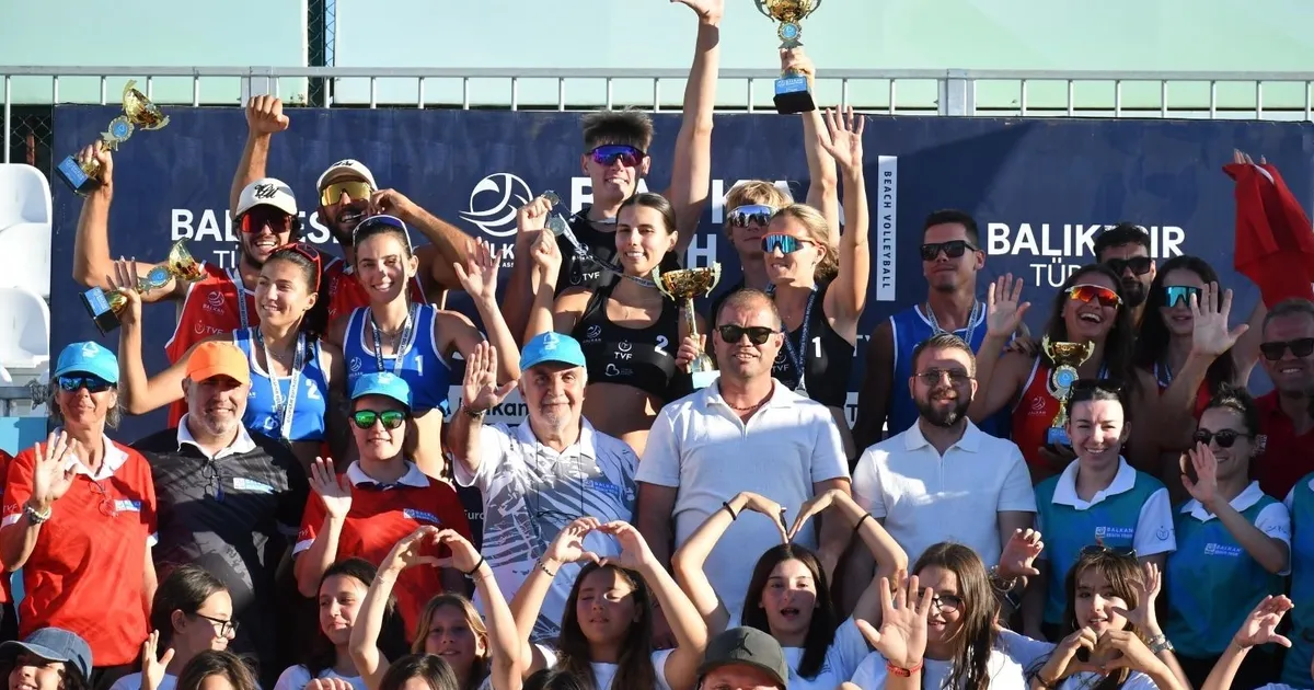 Balıkesir'de Plaj Voleybolu Balkan Şampiyonası sona erdi