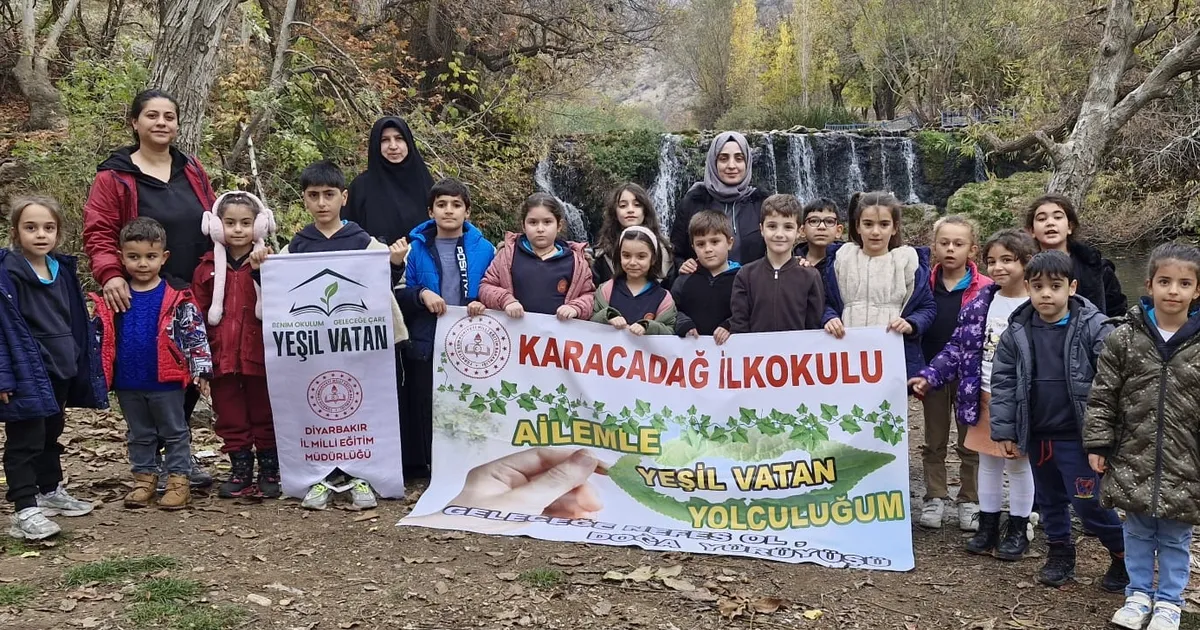 Minik yüreklerden Yeşil Vatana büyük katkı
