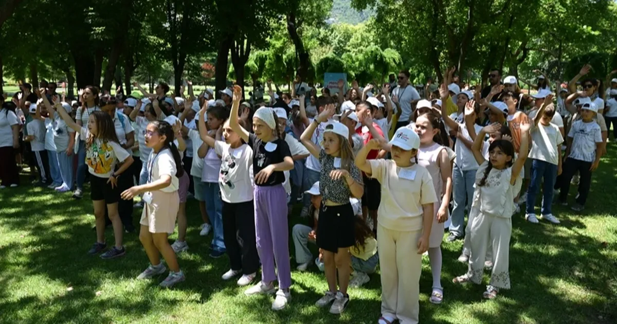 Okul dışı öğrenme ile Bursa'nın kültürel mirasını keşfettiler