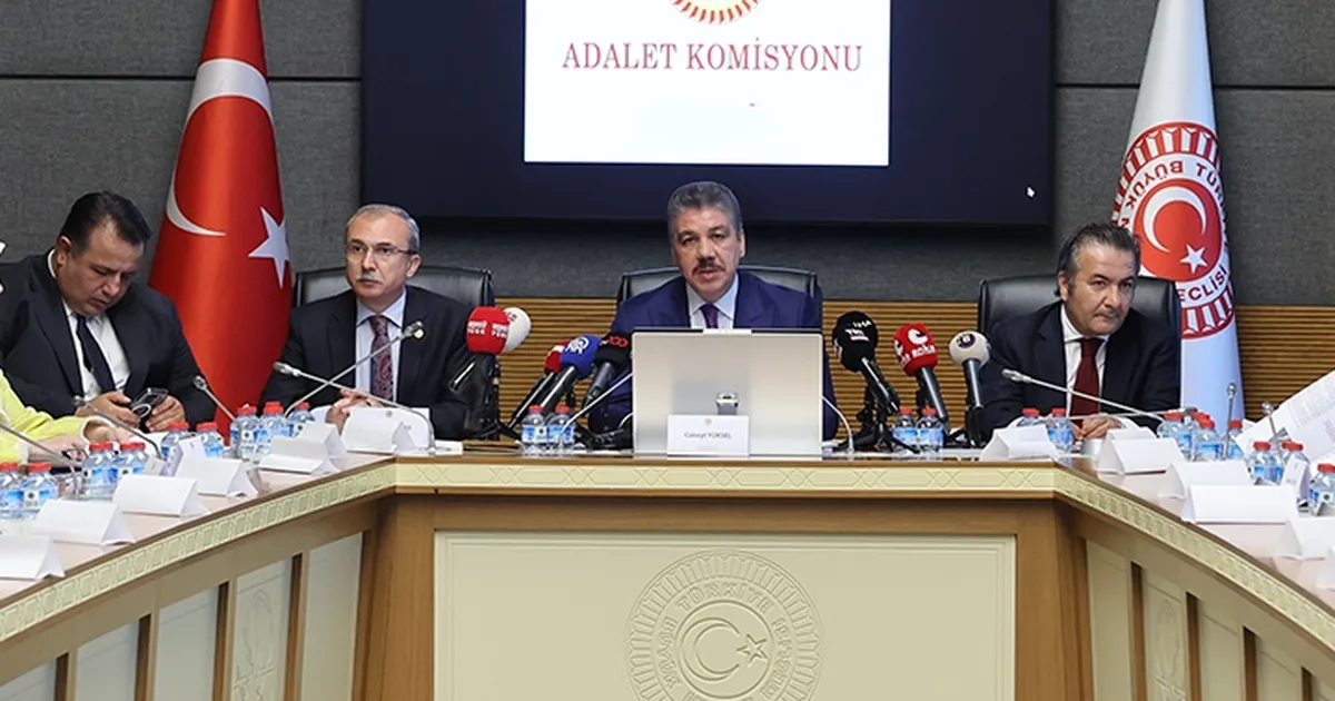 12. Yargı Paketi için Meclis’te mesai başladı... 12. Yargı Paketi Adalet Komisyonu'nda