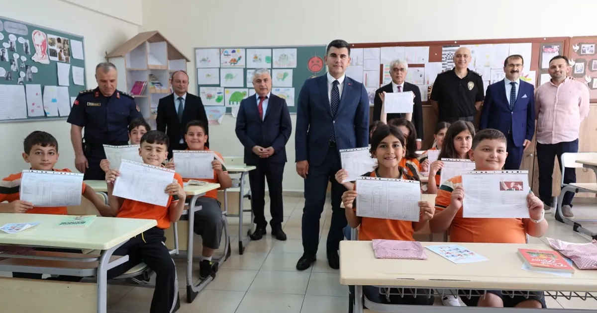 Artvin’de 22 bin 592 öğrenci karne heyecanı yaşadı