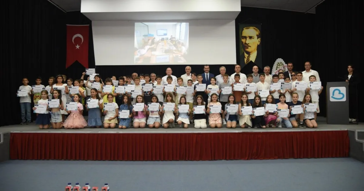 Gönen TECH10'da mezuniyet coşkusu - Gündem Haberleri