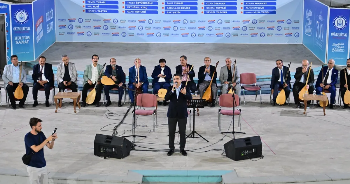 Bursa Yıldırım'da aşıklık geleneğine vefa