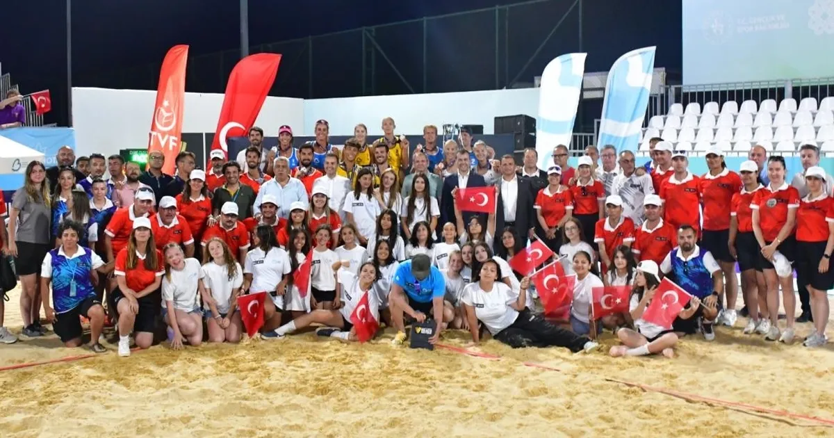 Balıkesir'de plaj voleybolu etabı tamamlandı