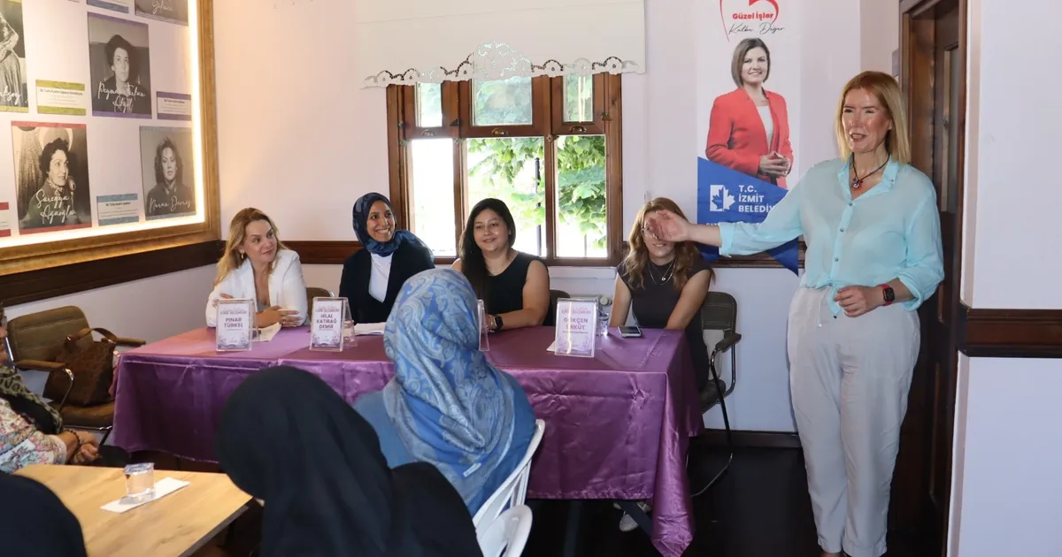 İzmit'te kadın kadına konak buluşmaları