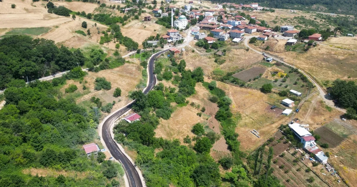 Bursa Orhaneli'nin yolları yenileniyor