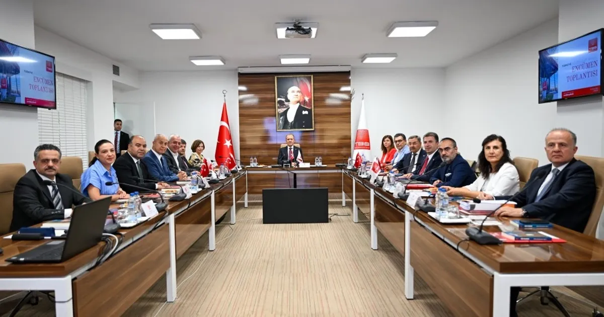 TBB’den belediyelere 122 yeni hizmet aracı