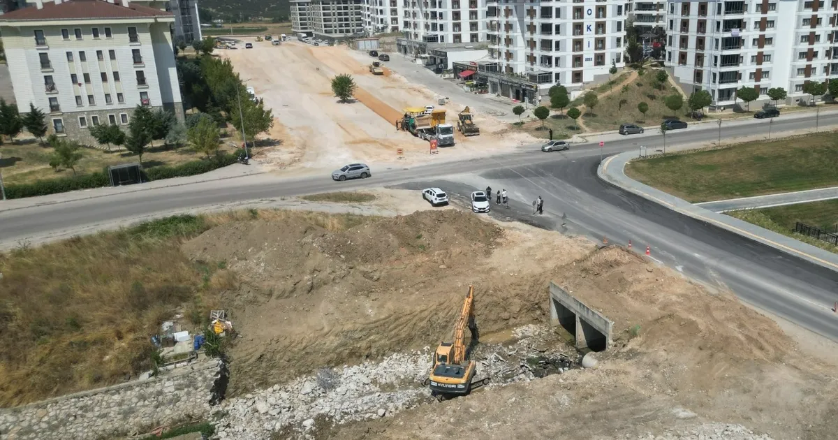 Bursa Büyükşehir, Balkan Mahallesi’nde ulaşımı güçlendiriyor