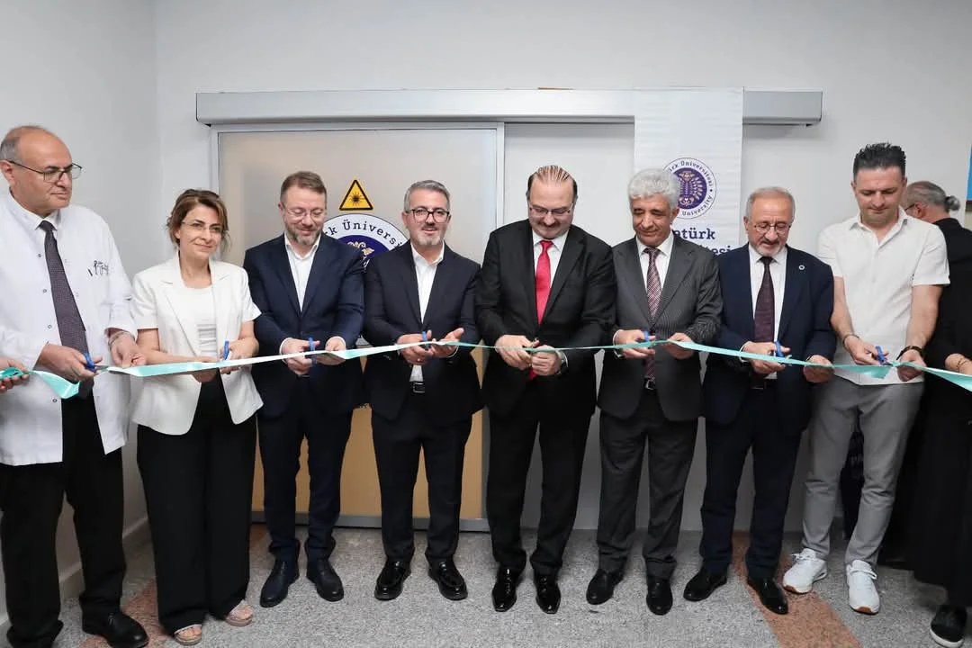 Atatürk Üniversitesi göz sağlığında teknolojinin zirvesini Erzurum'a taşıdı - Sağlık Haberleri