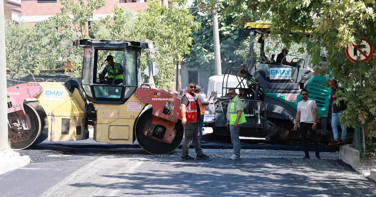 Kocaeli Gebze’de asfalt çalışmaları sürüyor