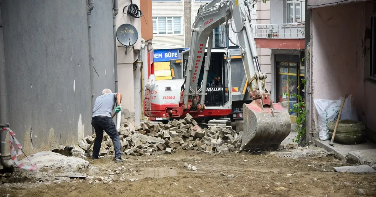 Giresun Belediyesi’nden kent genelinde üstyapı hamlesi