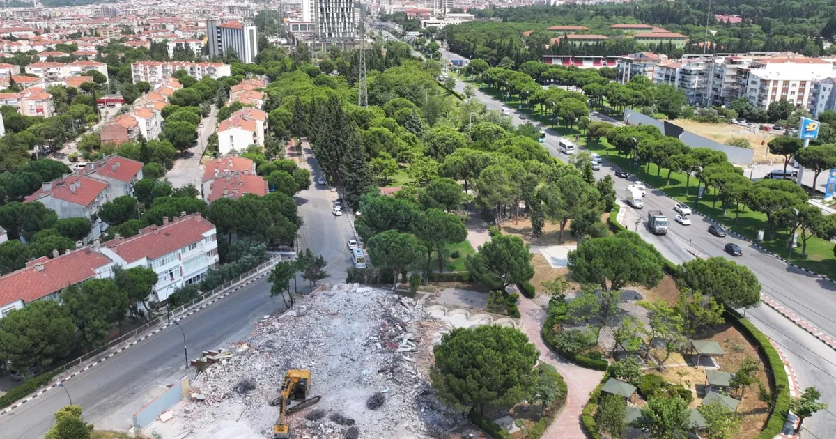 Manisa Yunusemre'ye Büyükşehir'den modern tesis - Gündem Haberleri