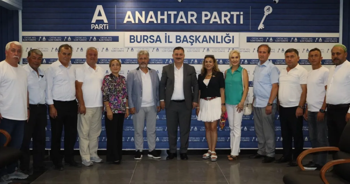 Bursa Muhtarlar Derneği'nden Anahtar Parti Bursa'ya ziyaret - Gündem Haberleri
