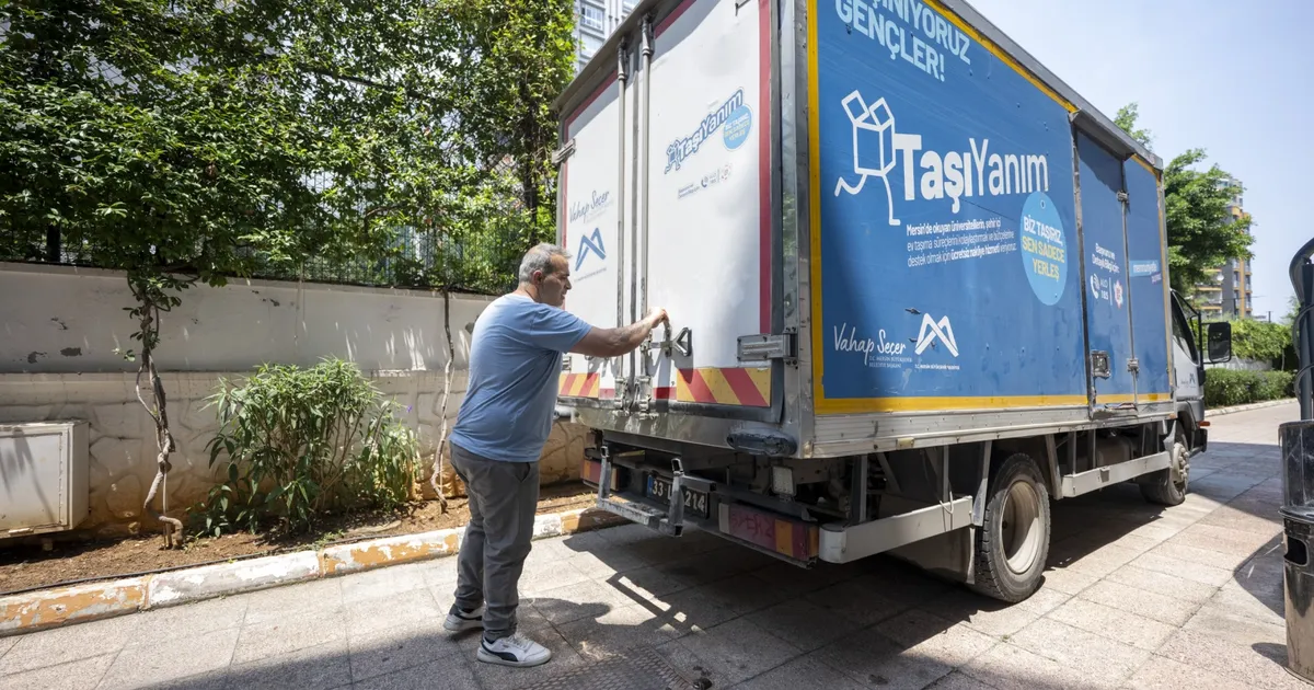 Mersin'de öğrencilere TaşıYanım desteği - Gündem Haberleri