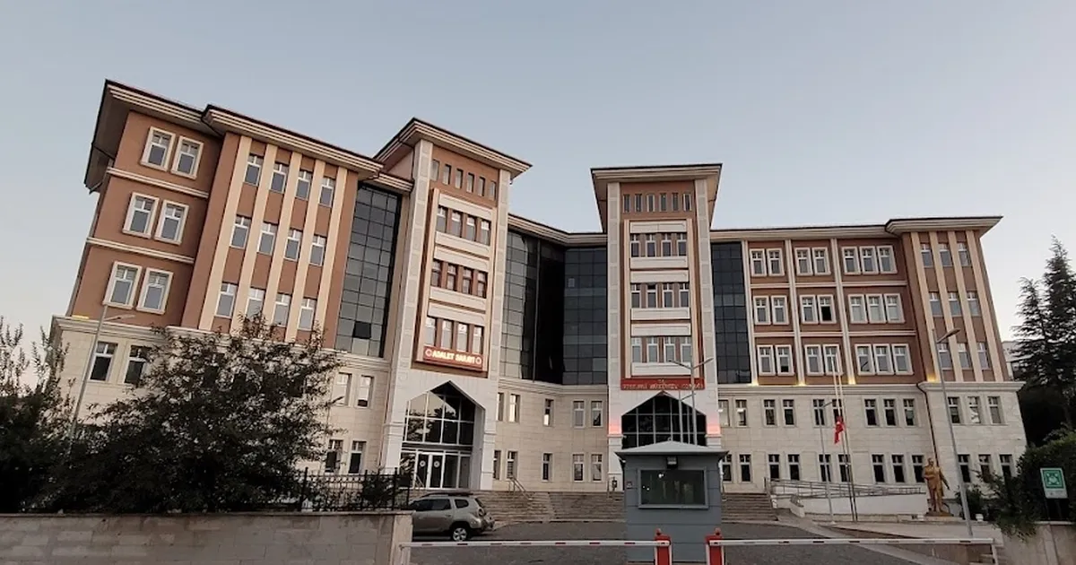 HSK'dan Suşehri Adliyesi kararı... Bölge derecesi yükseltildi - Gündem Haberleri
