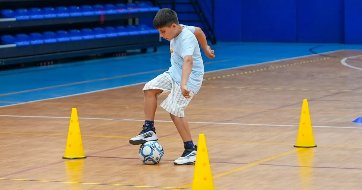 İstanbul Maltepe'de futsal ve masa tenisi dersleri başladı - Spor Haberleri