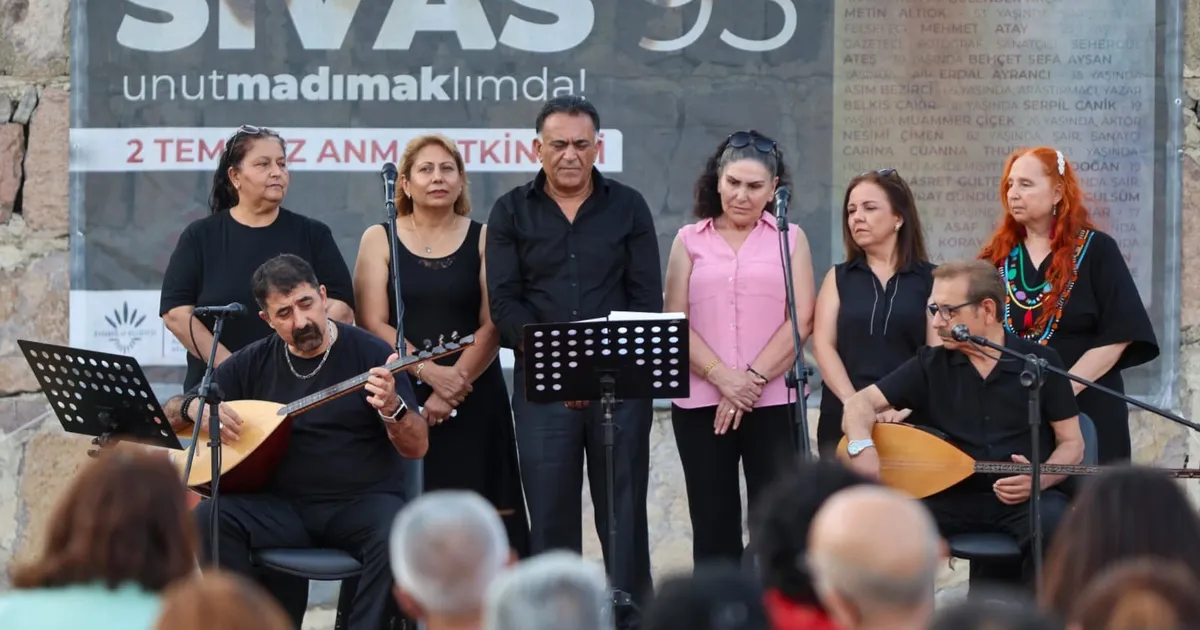 35 can İzmir Karabağlar'da anıldı - Gündem Haberleri