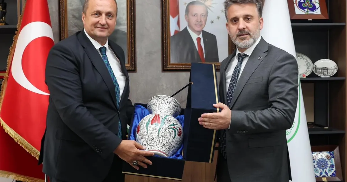 İznik'e Büyükşehir'den 'B Kafe' ve Kültür Merkezi müjdesi - Gündem Haberleri