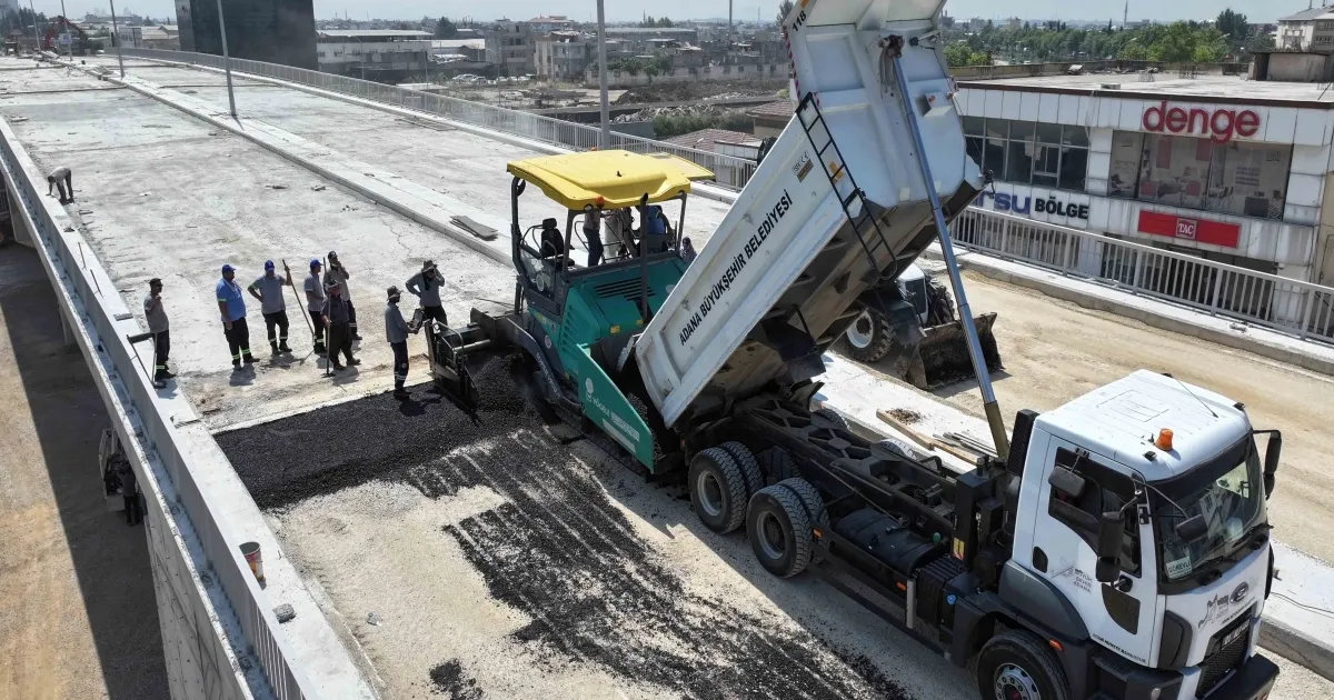 Adana Büyükşehir trafiğe nefes aldırıyor - Gündem Haberleri