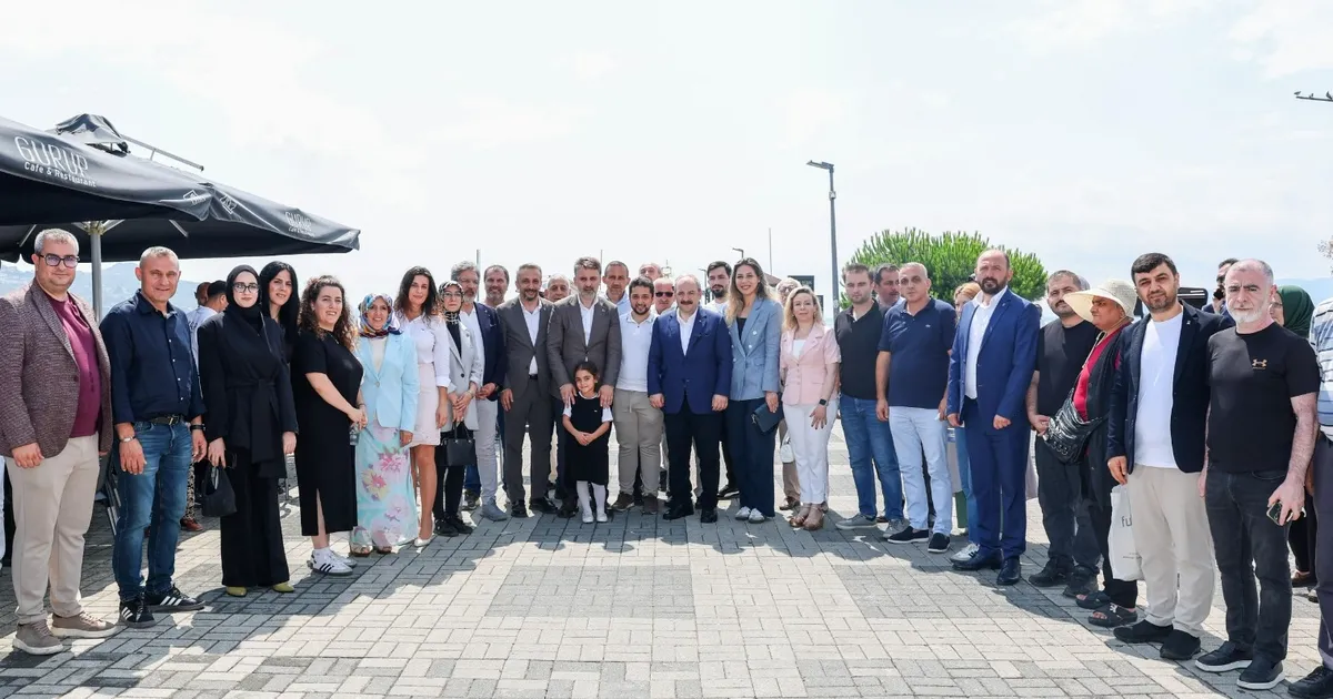 Gemlik'te aşureler Biba ve Varank'tan