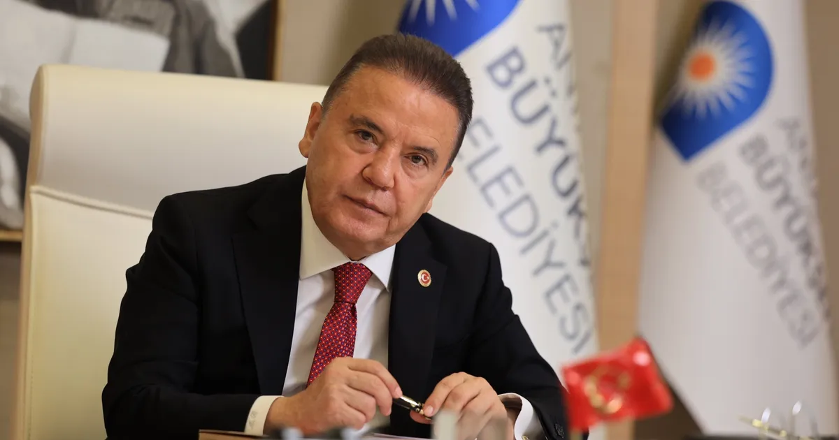 Tutukluluğunun 1. yılında Muhittin Böcek'ten dikkat çeken mesaj... "Vefasız menfaatçileri unutmayacağız"