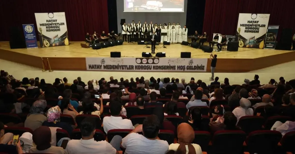 Hatay Medeniyetler Korosu Ağrı'da kardeşliğin sesi oldu
