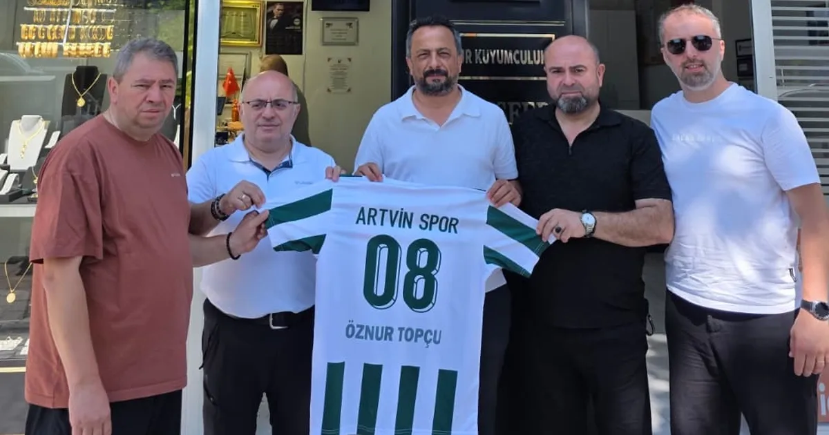 Artvinspor'dan Artvinli iş insanı Topçu'ya ziyaret