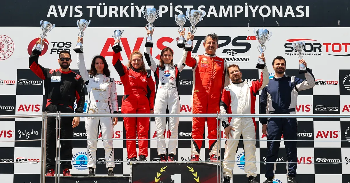 TOSFED İstanbul Park’ta adrenalin dolu hafta sonu