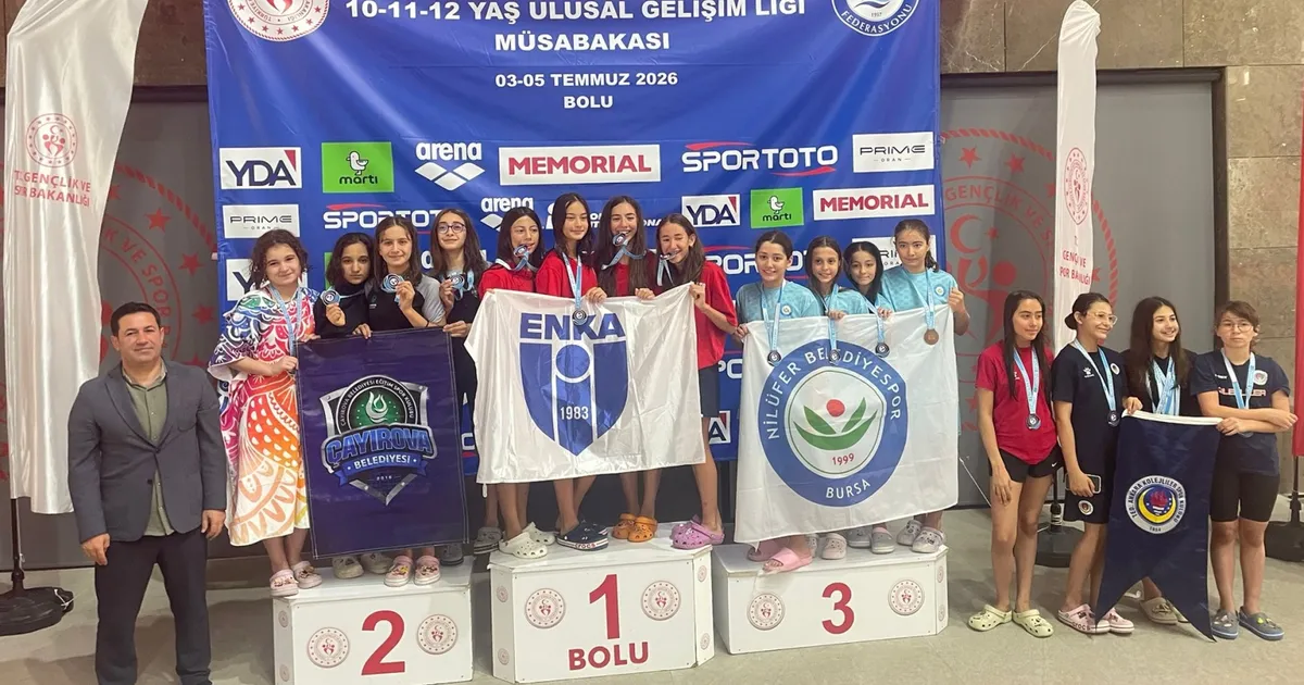 Çayırovalı yüzücüler, bölgeden 25 madalya ile döndü - Spor Haberleri