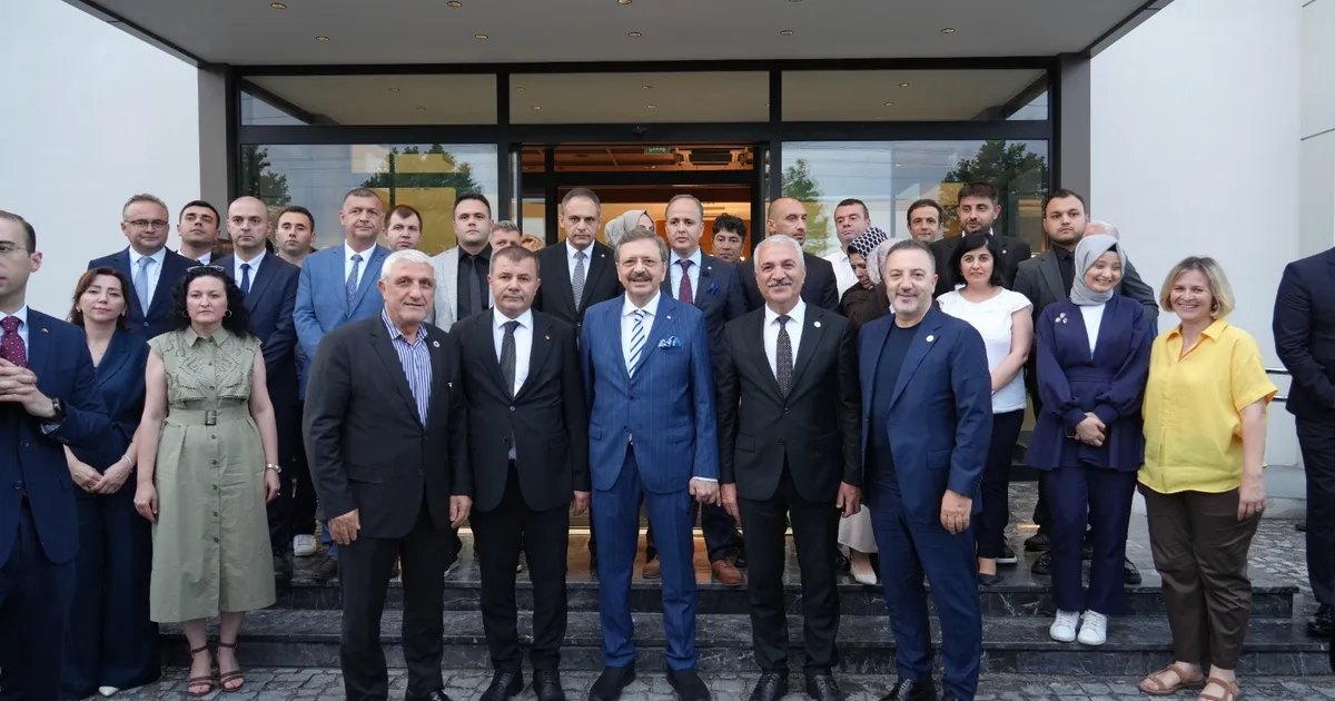 Gebze Ticaret Odası Heyeti, TOBB Başkanı Hisarcıklıoğlu ile Sakarya'da buluştu - Ekonomi Haberleri