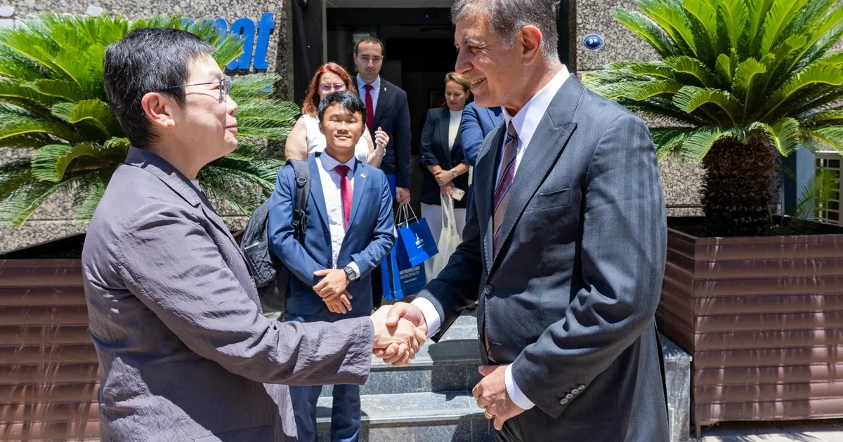 İzmir'de Başkan Tugay’dan Singapur’a İEF ve EXPO 2027 daveti
