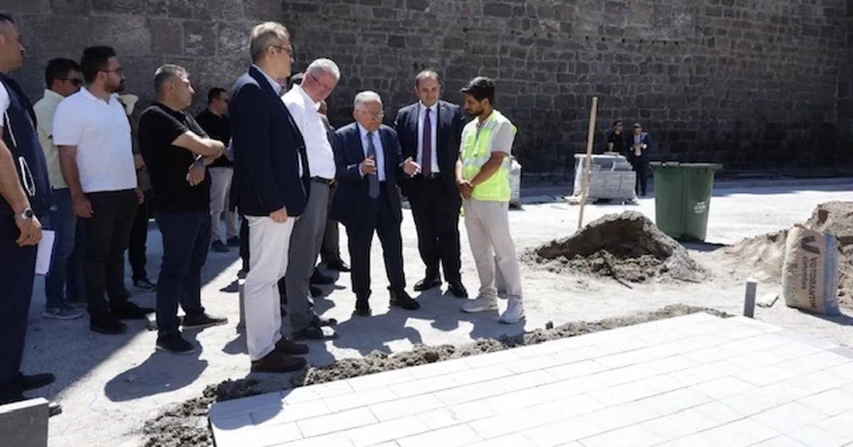 Kayseri Cumhuriyet Meydanı'nda 'büyük' dönüşüm - Gündem Haberleri