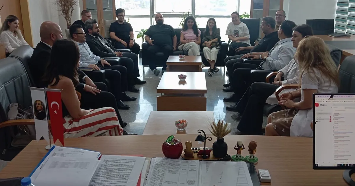 Ağrı İl Sağlık ACU çocuk hekimleriyle buluştu