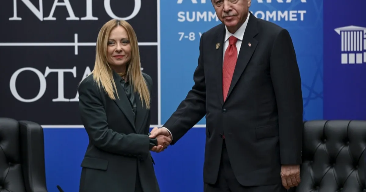 Cumhurbaşkanı Erdoğan, Meloni ile bir araya geldi