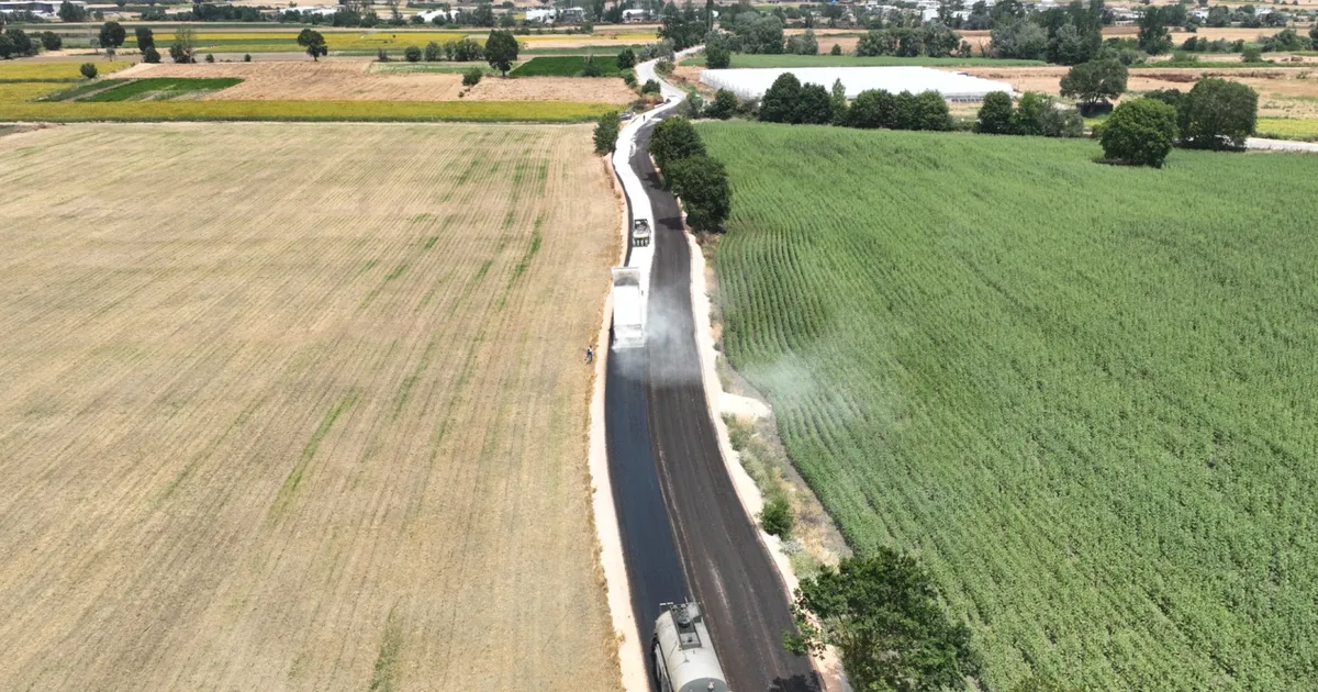 Bursa Büyükşehir’den Nilüfer’de yol yenileme çalışması