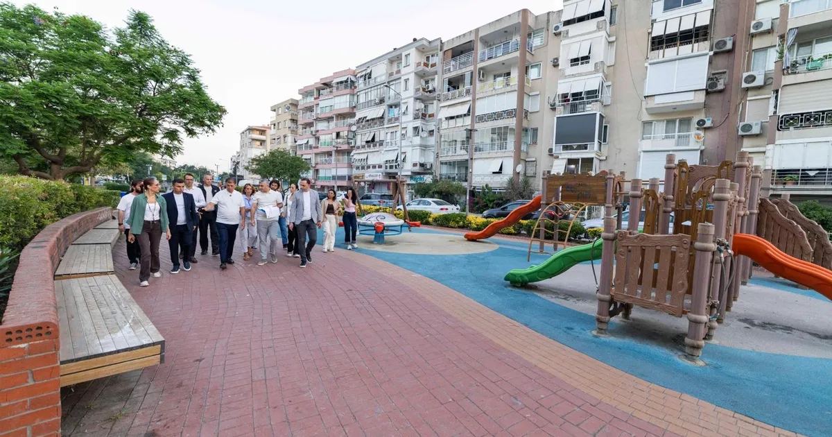 İzmir Karşıyaka’ya kesintisiz bisiklet yolu geliyor