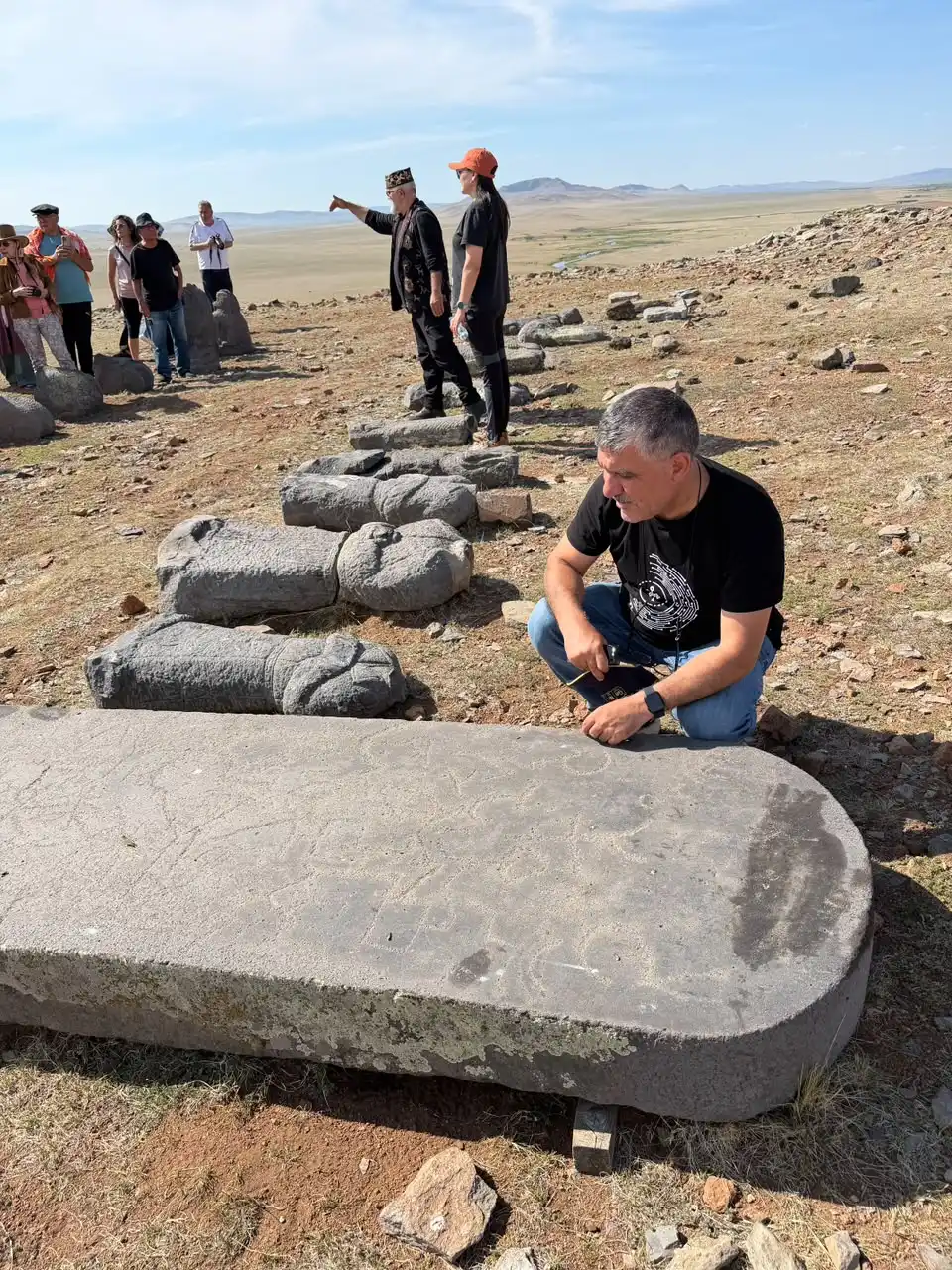 Şamil Sadık: "Moğolistan'daki kadim Türk eserleri sahipsiz bırakılıyor"