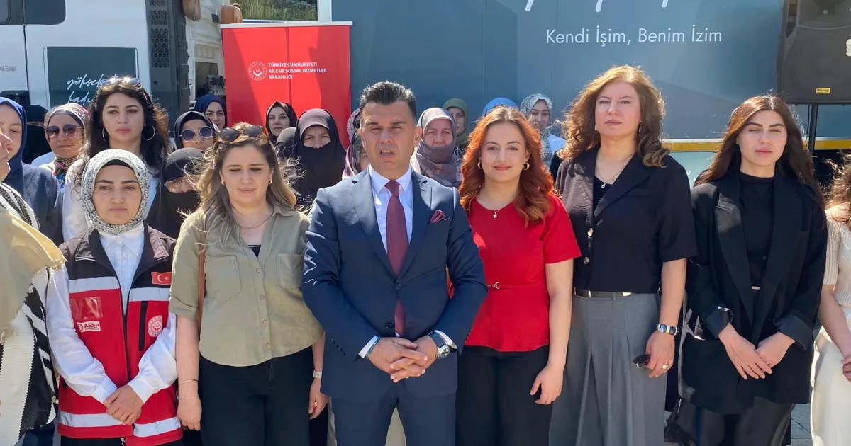 "Yükselen Kadınlar Girişimcilik Eğitim Tırı" Erzurum'da