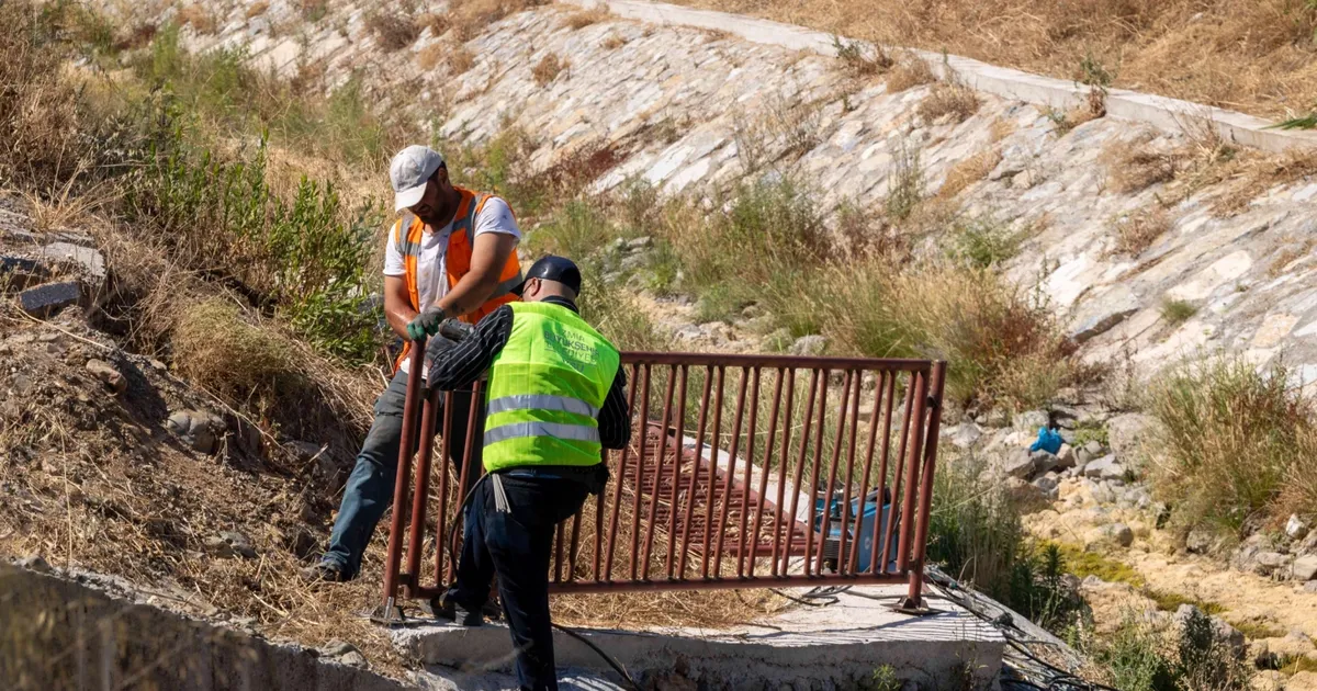 İzmir Seferihisar'da selin izleri siliniyor - Gündem Haberleri