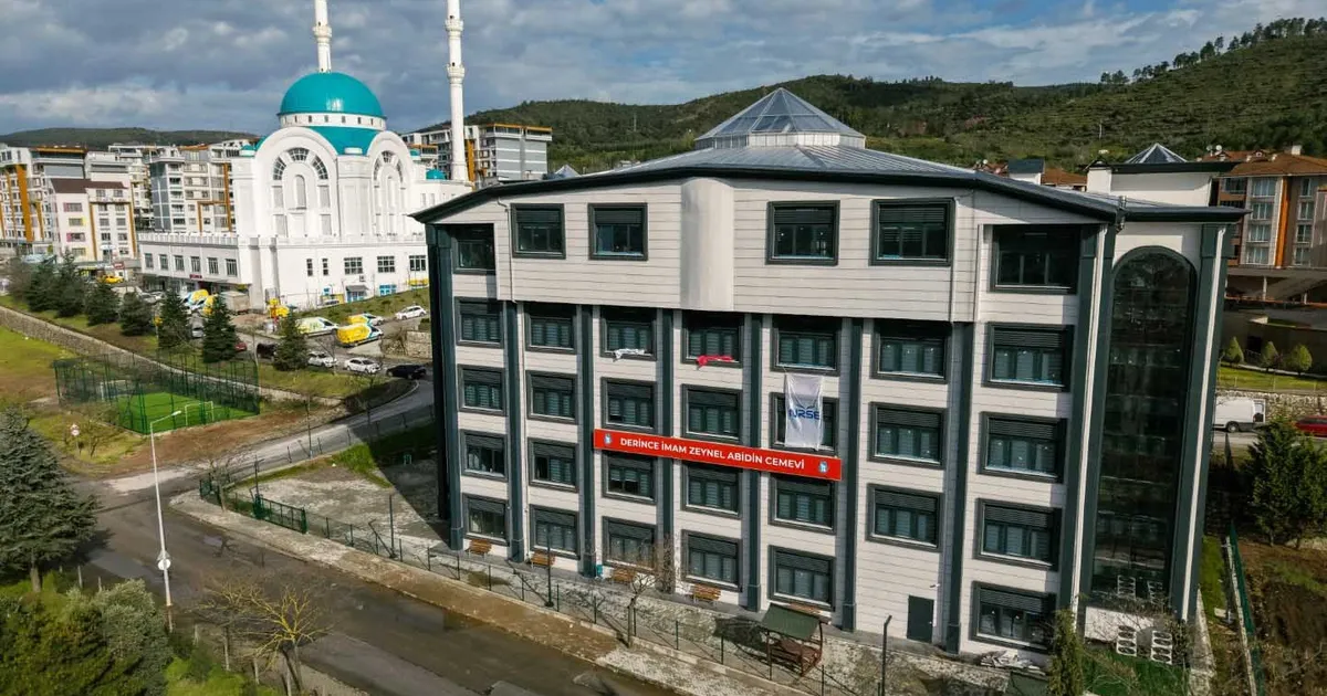 Kocaeli'de camiden cemevine 32 milyon TL'lik destek