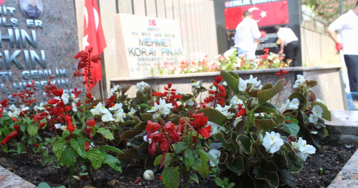 Gemlik Açık Ceza İnfaz Kurumu'ndan 15 Temmuz'da anlamlı ziyaret