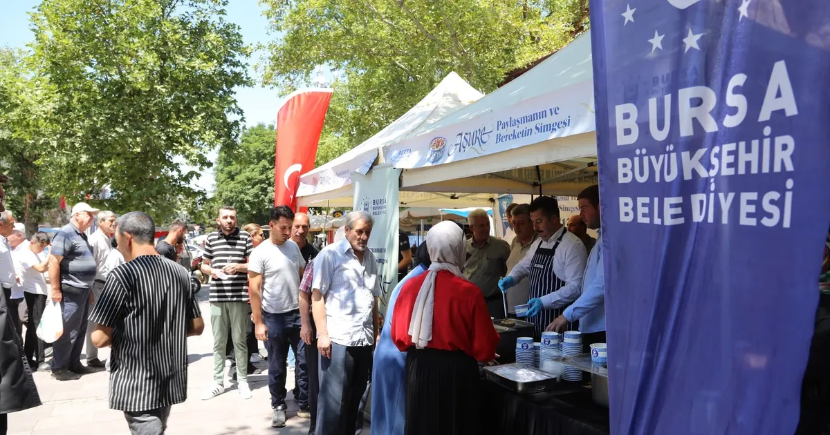 Bursa'da aşure bereketi Yenişehir'de