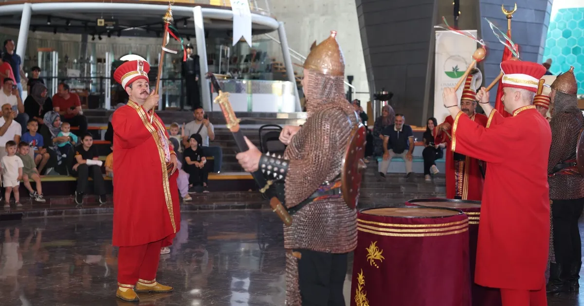 Bursa’da tarihin ihtişamı Panorama 1326 yankılandı