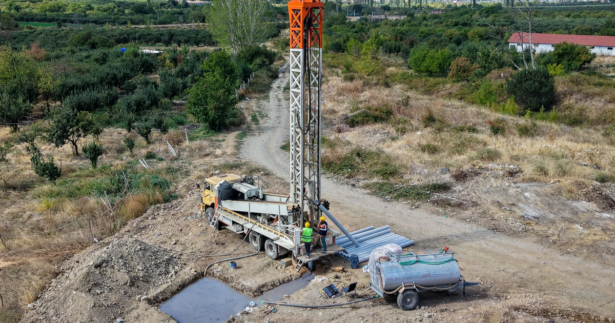 Sakarya'da SASKİ, Alifuatpaşa’da kesintisiz su için çalışıyor