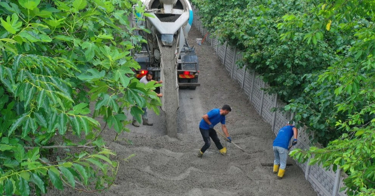 Ordu Ünye Hanyanı Mahallesi’ne beton yol